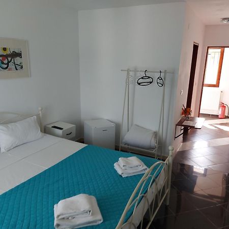 Casa Geppo - Camere De Inchiriat Ieşelniţa Extérieur photo